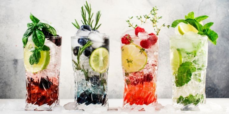Refreshing mocktails for the summer, a non-alcoholic alternative to traditional cocktails.