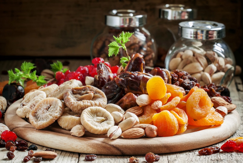 How much dry fruits to eat in a day?