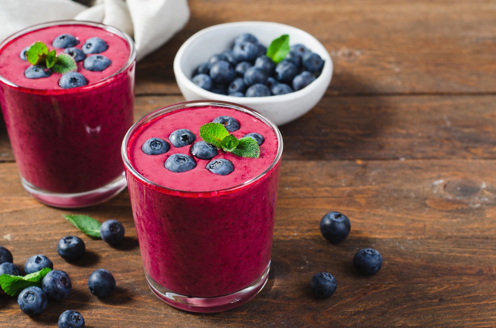 How to make a smoothie? 